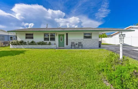 4154 Colle Dr, Lake Worth, FL 33461