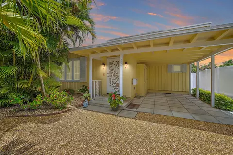 368 Potter Rd, West Palm Beach, FL 33405