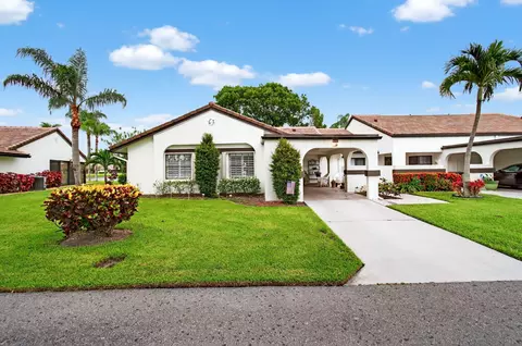 5707 Parkwalk Cir E, Boynton Beach, FL 33472
