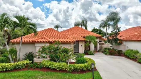 2885 SW Mariposa Cir, Palm City, FL 34990