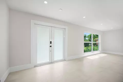 77 Fairview E, Tequesta, FL 33469 photo 6