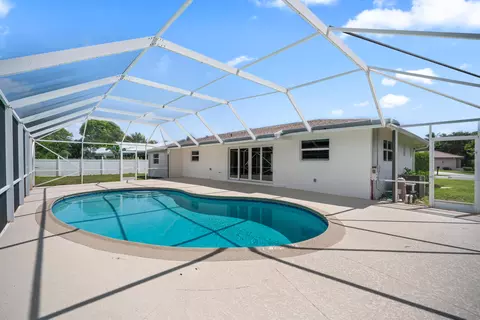 77 Fairview E, Tequesta, FL 33469 photo 11
