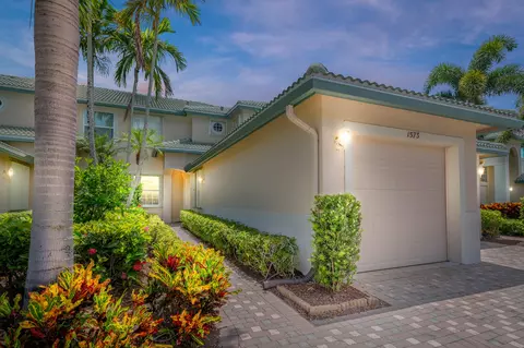 1573 SE Prestwick Ln #3, Port Saint Lucie, FL 34952