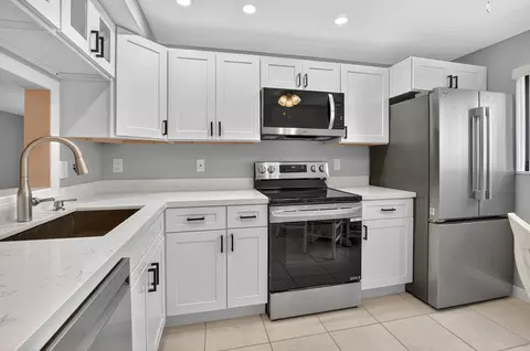 15011 Ashland Cir #11, Delray Beach, FL 33484