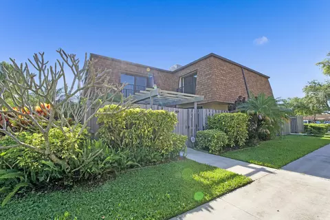 3134 SW 20th Ter #D, Delray Beach, FL 33445