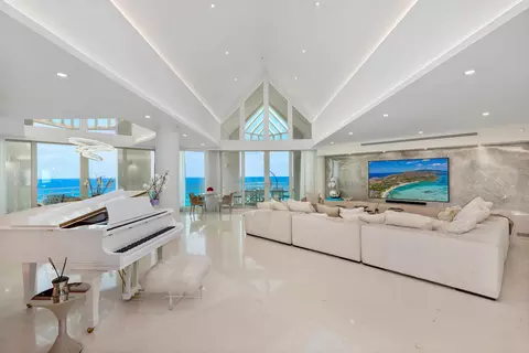 800 S Ocean Blvd #PH6, Boca Raton, FL 33432