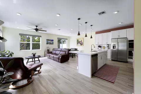 212 Preserve Trl S, Stuart, FL 34994 photo 3