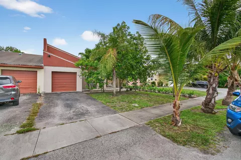 589 NW 53 Ave, Delray Beach, FL 33445