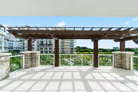 220 SE Mizner Blvd #415, Boca Raton, FL 33432