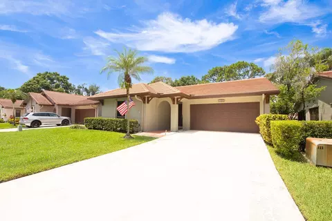 2784 SW Willowood Cir, Palm City, FL 34990