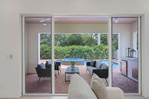 115 Magic Way, Jupiter, FL 33458 photo 15