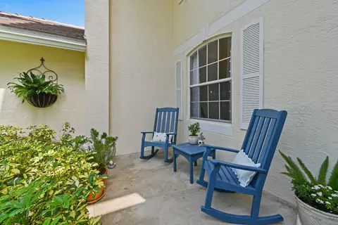 1175 Egret Cir S, Jupiter, FL 33458 photo 4