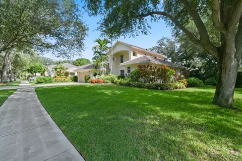 1175 Egret Cir S, Jupiter, FL 33458 photo 2