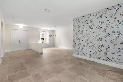 1175 Egret Cir S, Jupiter, FL 33458 photo 8