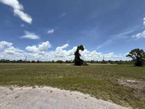 18 Satinwood Pl, Placida, FL 33946
