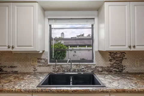 246 SE Ila St, Stuart, FL 34994 photo 18