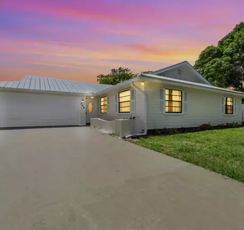 246 SE Ila St, Stuart, FL 34994 photo 5