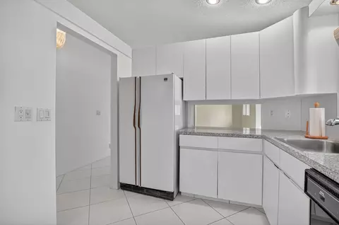 8129 Springtree Rd, Boca Raton, FL 33496 photo 14