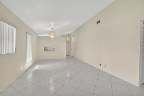 8129 Springtree Rd, Boca Raton, FL 33496 photo 12