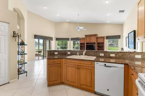 7146 Falls Rd E, Boynton Beach, FL 33437 photo 14