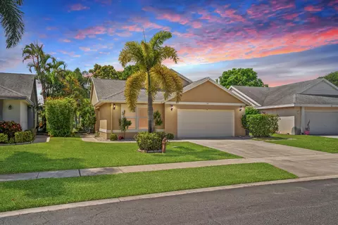 34 Misty Meadow Dr, Boynton Beach, FL 33436