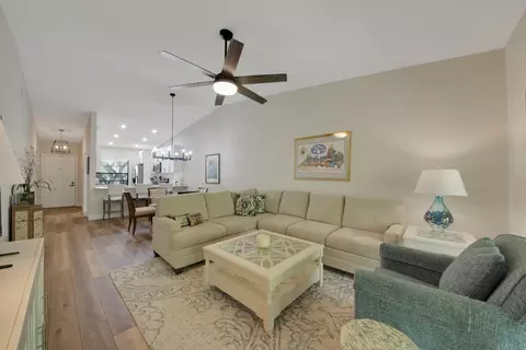 1601 Sabal Ridge Cir #F, Palm Beach Gardens, FL 33418