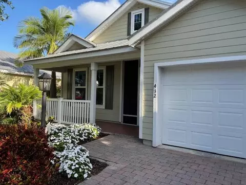 432 NE Leaping Frog Way, Port Saint Lucie, FL 34983