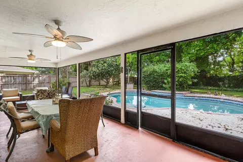 8188 Little Beth Dr E, Boynton Beach, FL 33472