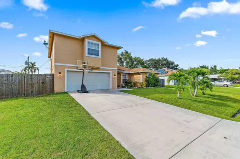 217 SW Voltair Ter, Port St Lucie, FL 34953