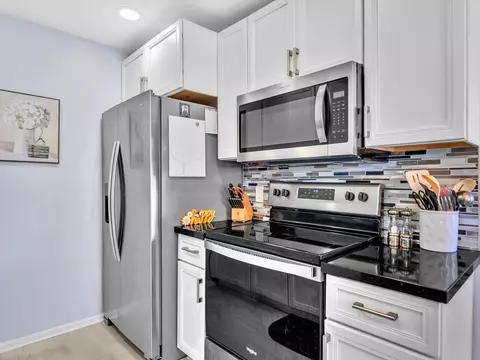 2083 Guildford E, Boca Raton, FL 33434 photo 23