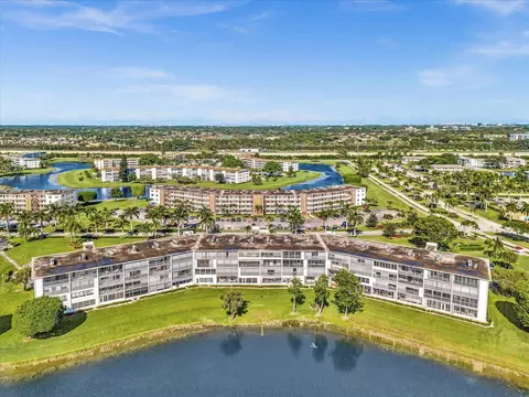 2083 Guildford E, Boca Raton, FL 33434 photo 31