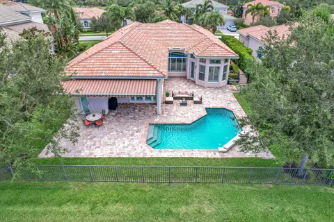 210 Sonata Dr, Jupiter, FL 33478 photo 3