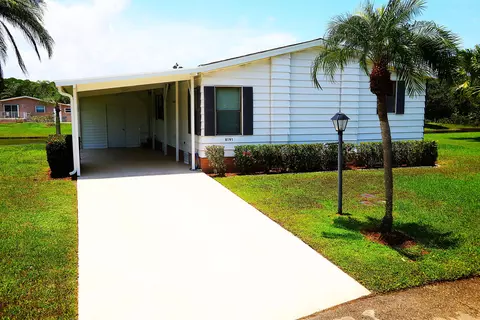 8191 Buckthorn Cir, Port Saint Lucie, FL 34952