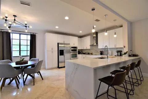 4866 NW 16th Ave, Boca Raton, FL 33431
