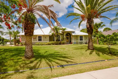6902 NW Jorgensen Rd, Port Saint Lucie, FL 34983