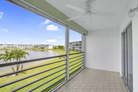 2070 Exeter D, Boca Raton, FL 33434 photo 16
