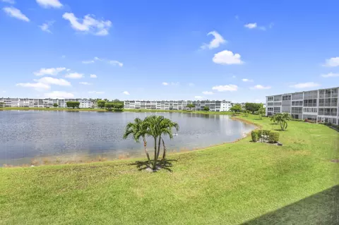 2070 Exeter D, Boca Raton, FL 33434 photo 17
