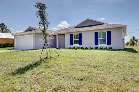 5884 NW Files Ct, Port Saint Lucie, FL 34986