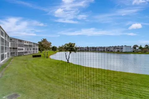 1083 Guildford E, Boca Raton, FL 33434 photo 13