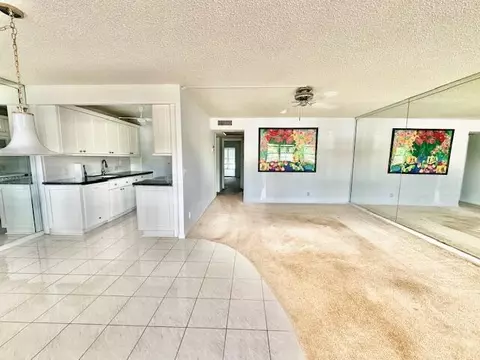 1083 Guildford E, Boca Raton, FL 33434 photo 5