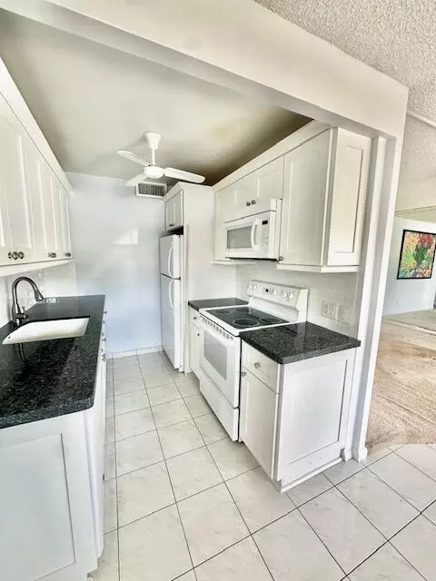 1083 Guildford E, Boca Raton, FL 33434 photo 3