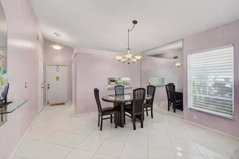 8157 Springtree Rd, Boca Raton, FL 33496 photo 12