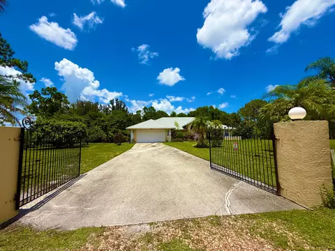 13947 63rd Ln N, West Palm Beach, FL 33412