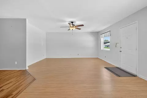 1208 Cherokee St, Jupiter, FL 33458 photo 11