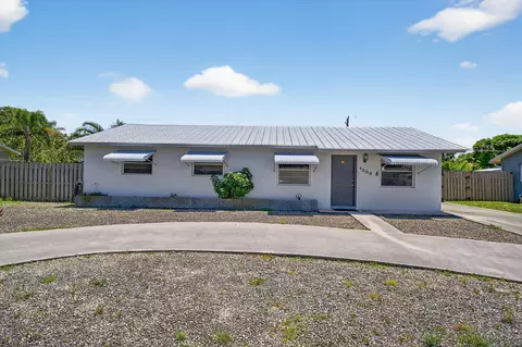 1208 Cherokee St, Jupiter, FL 33458 photo 2