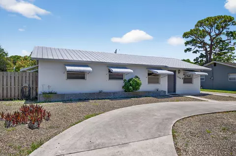 1208 Cherokee St, Jupiter, FL 33458 photo 3