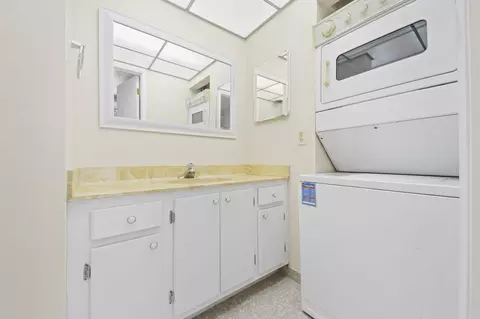 197 Capri E, Delray Beach, FL 33484 photo 22