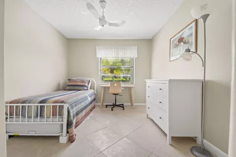 197 Capri E, Delray Beach, FL 33484 photo 29