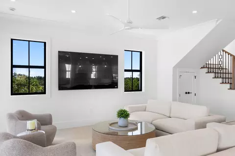 Living - 231 E Shr UNIT 2, Drive, FL 33040 photo 6 of 8