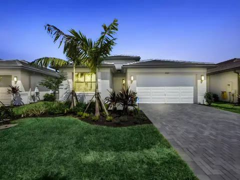 12369 SW Aventura Dr, Port Saint Lucie, FL 34987